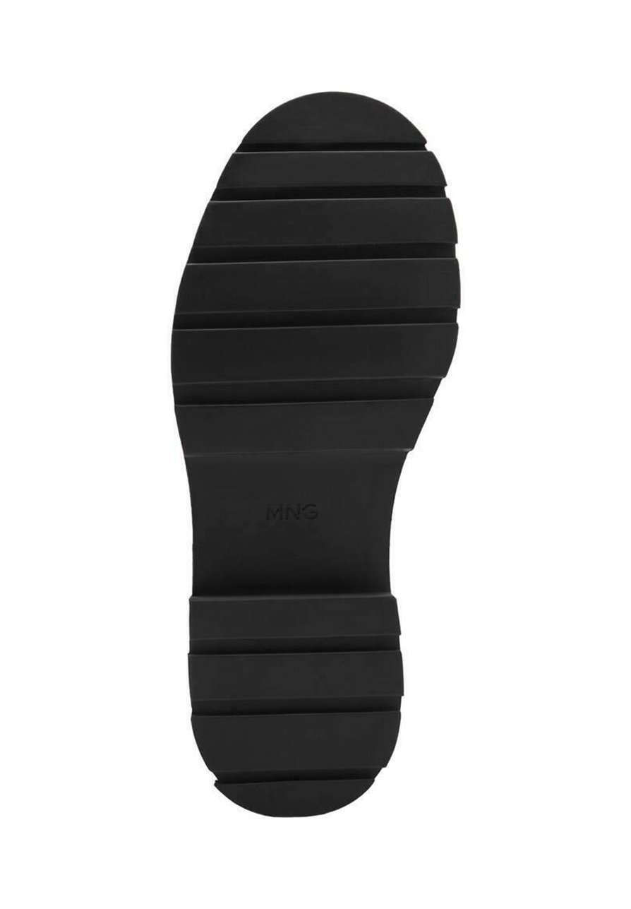 Mango Kids TEEN - Kotníkové boty na šněrování - černá