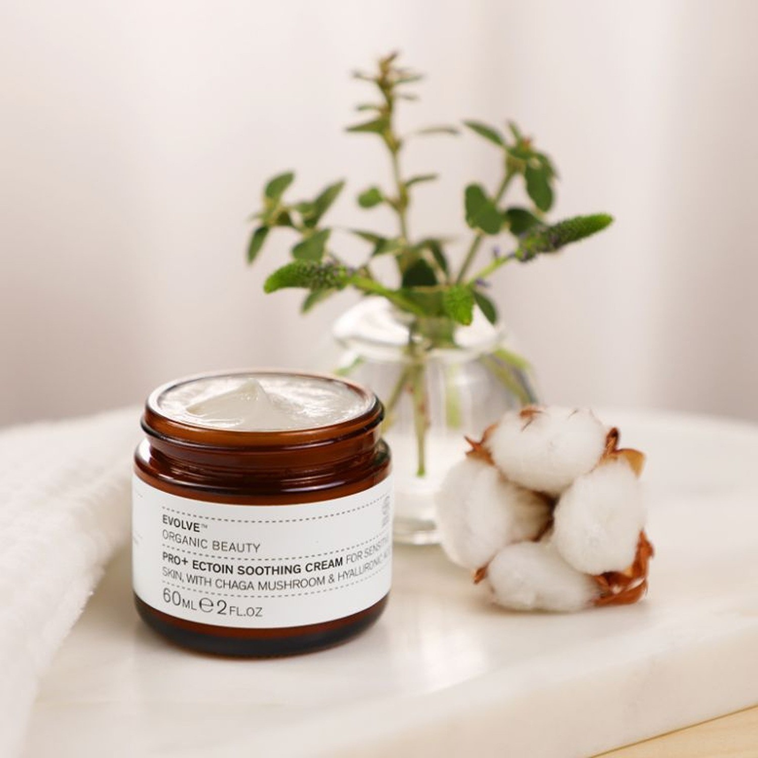 Evolve Organic Beauty Pro + Ectoin Soothing Cream