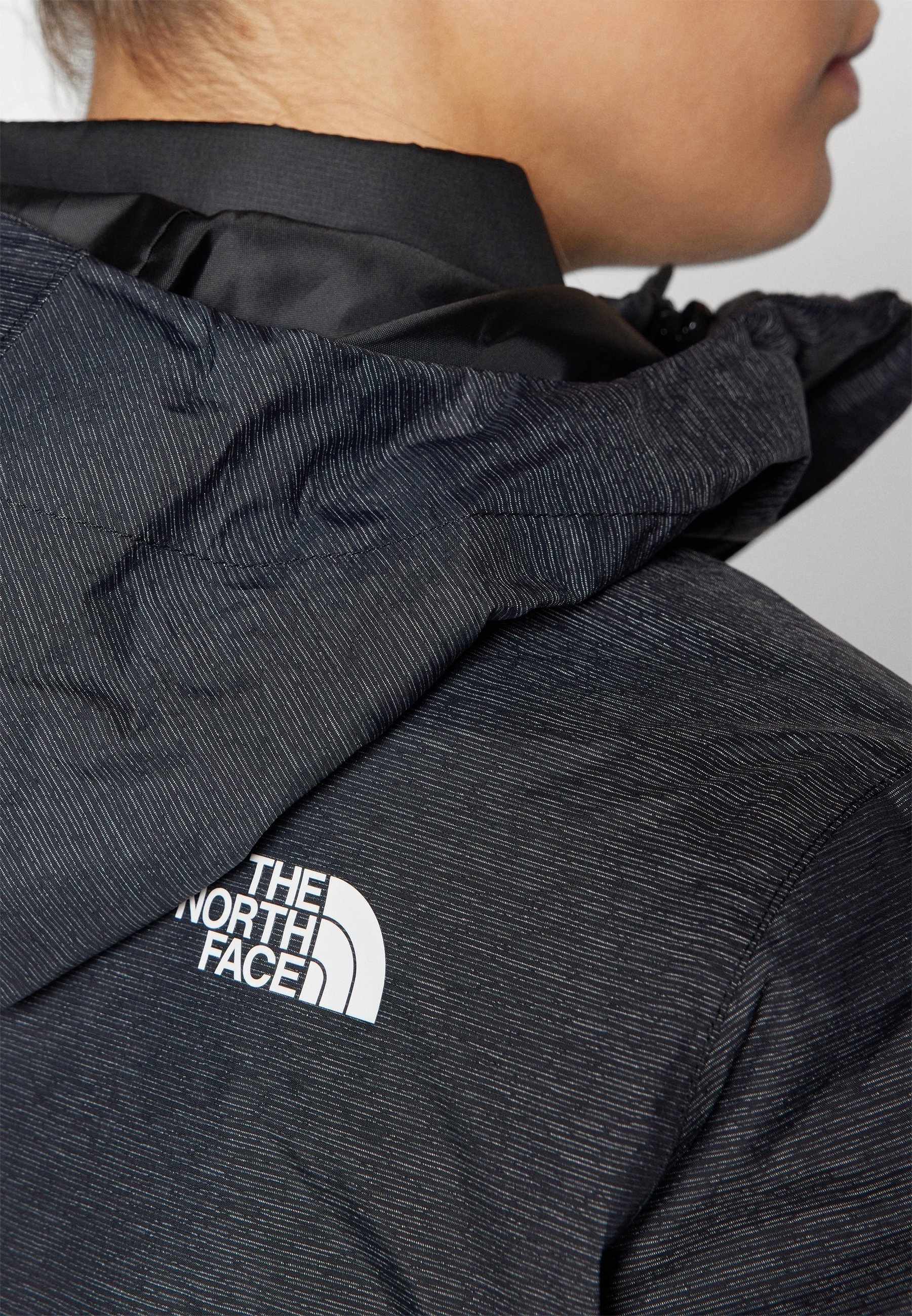 Giacca impermeabile The North Face - nera