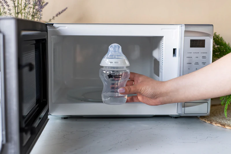 Mamadeira anticólica Tommee Tippee Natural Start