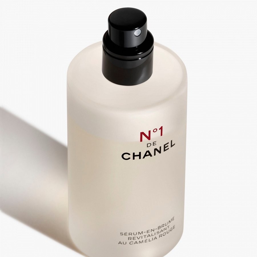 CHANEL спреј за лице бр. 1 од CHANEL ревитализујући серум у магли – 50 мл