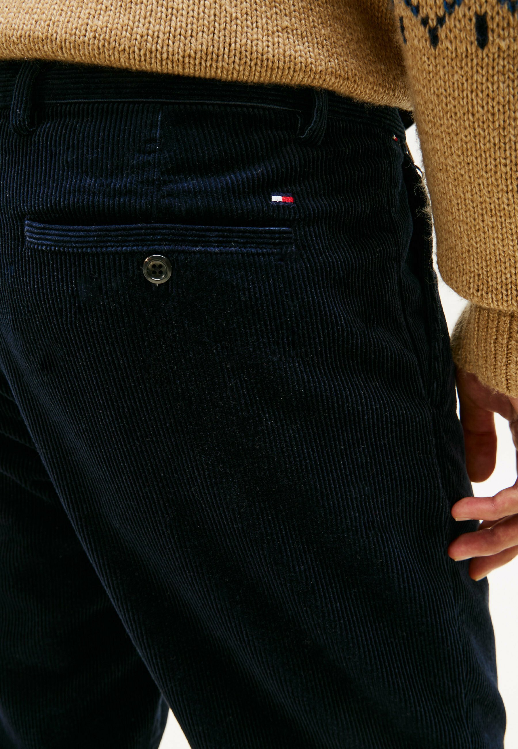 Tommy Hilfiger HARLEM - Broek - donker nacht marineblauw corduroy
