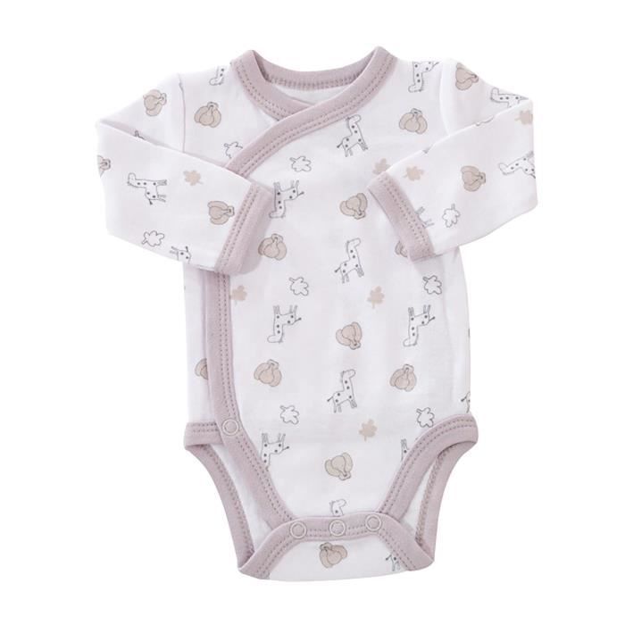 Kit unisex de 6 piezas para recién nacidos Three Kilos Seven