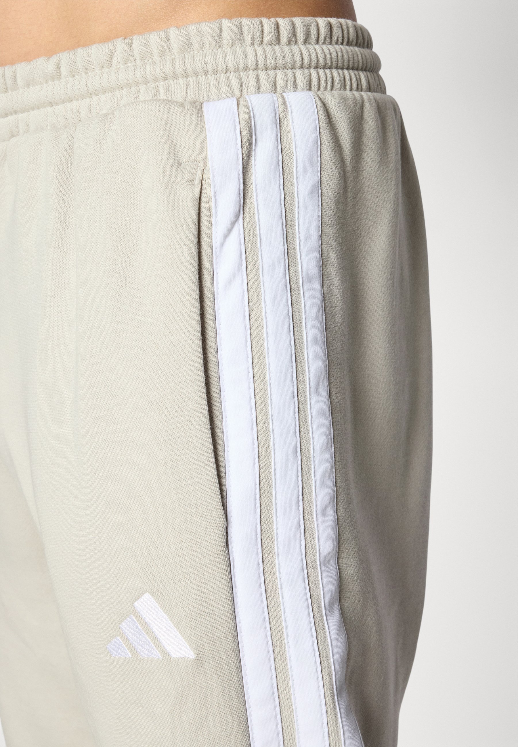 adidas Sportswear trainingsbroek - alumina/wit