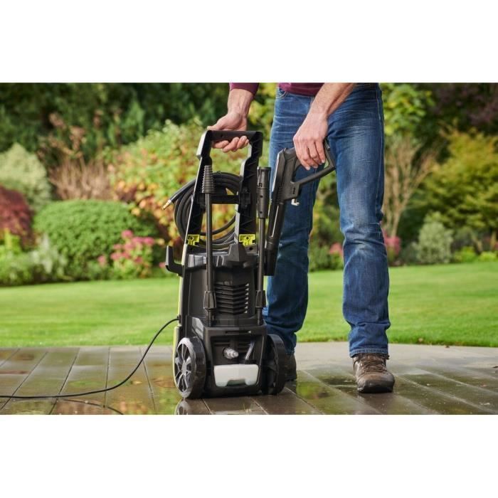 RYOBI - Nettoyeur haute pression 1600 W 130 bars - 420 L - flexible 5m, réservoir 0,9L + lances vario & turbo et brosse - RY130PWA