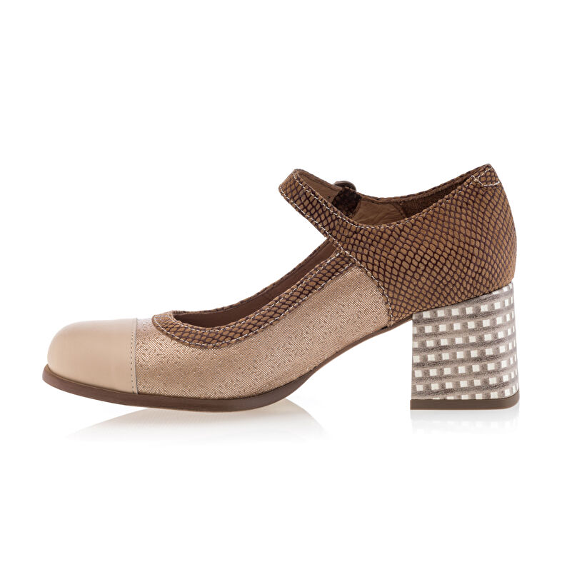 Women's Brown Pumps