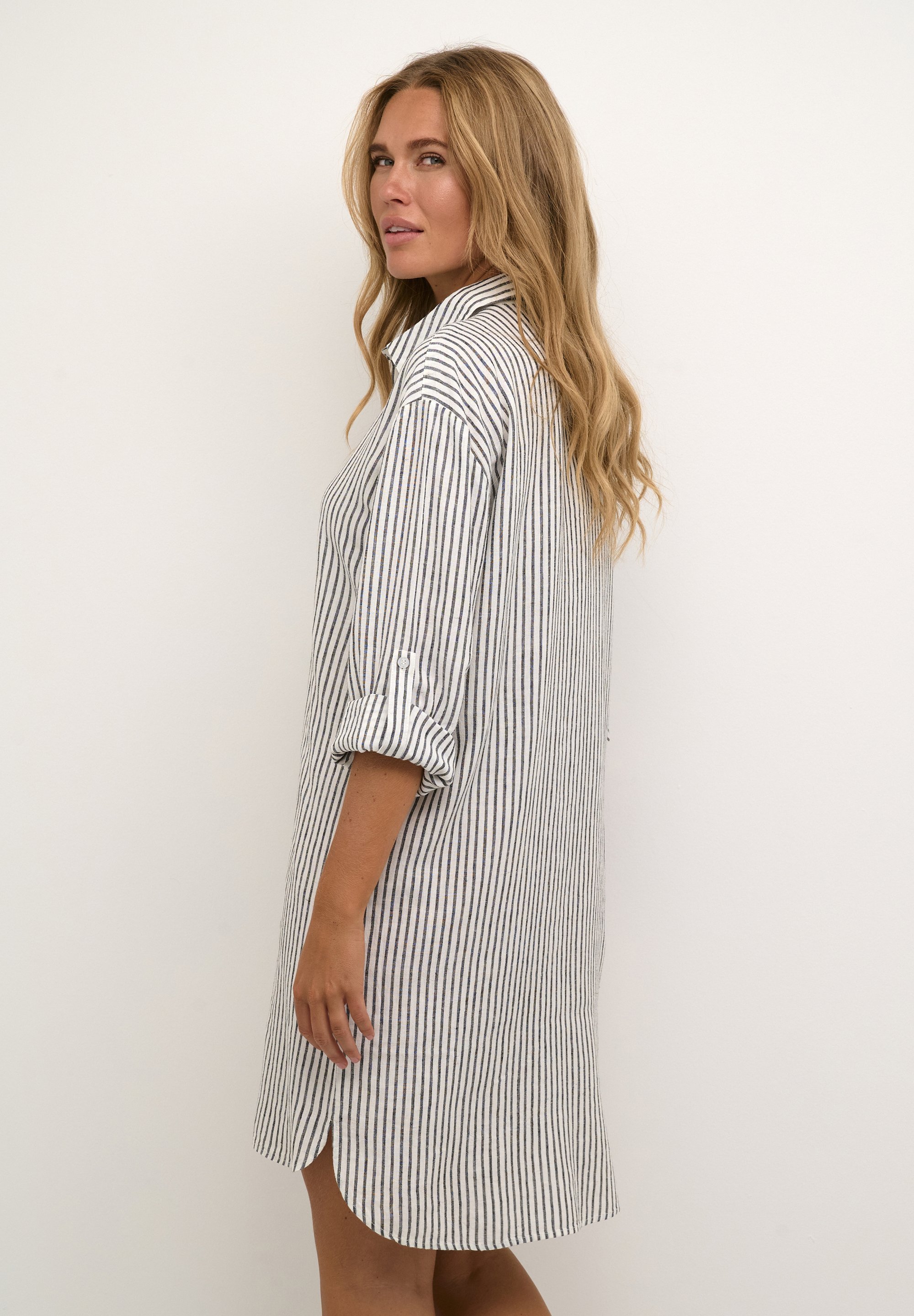 Robe-chemise Kaffe KAMILIA - rayures noires craie