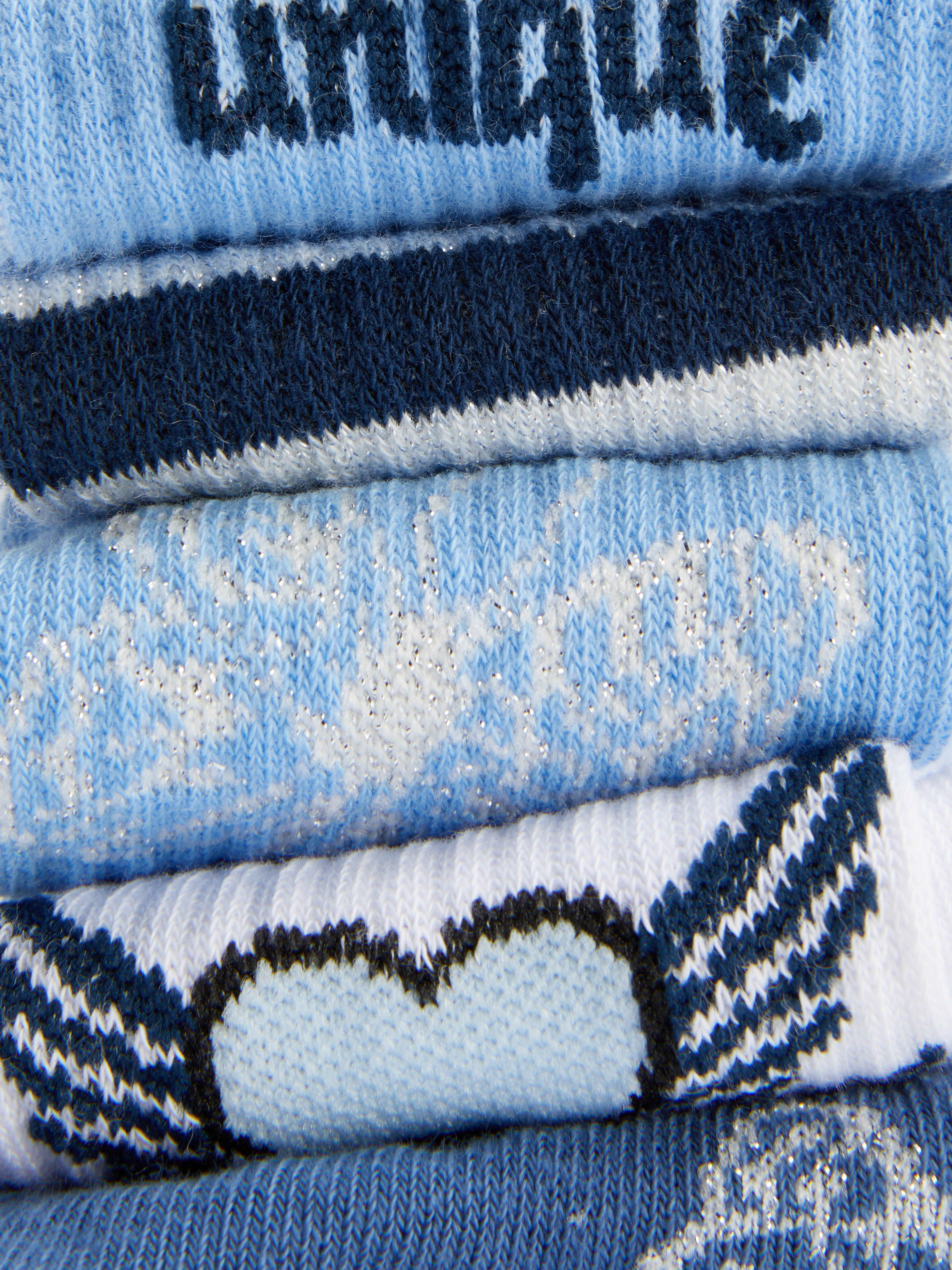 Gerippte Knöchelsocken mit Schmetterlingsmotiv, 5 Paar. Knöchellange Socken mit gerippten Bündchen und einzigartigen Schmetterlingsdesigns.