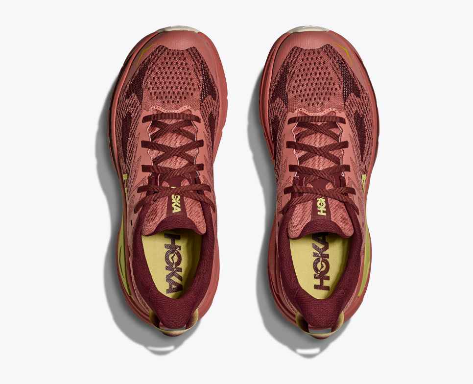 HOKA Challenger 8 Blush / Dark Cedar