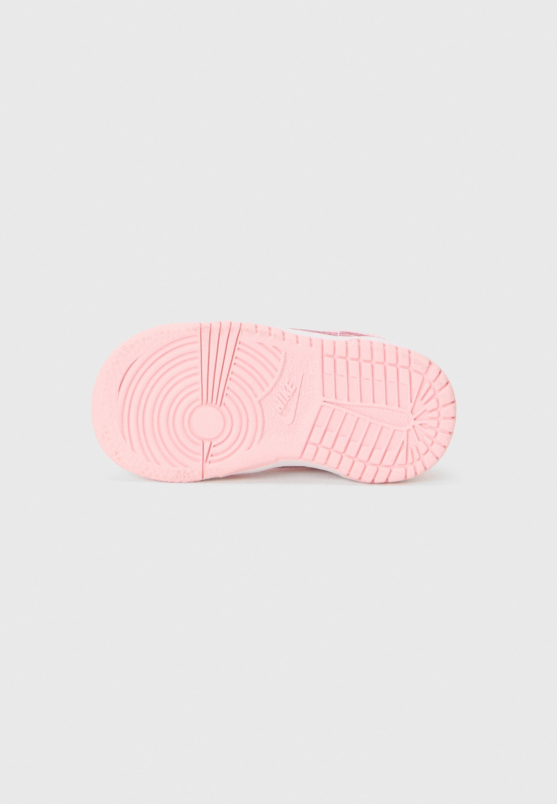 Nike Sportswear DUNK LOW UNISEX - Tenisky - white/medium soft pink/white