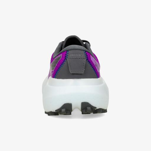  Brooks Caldera 6