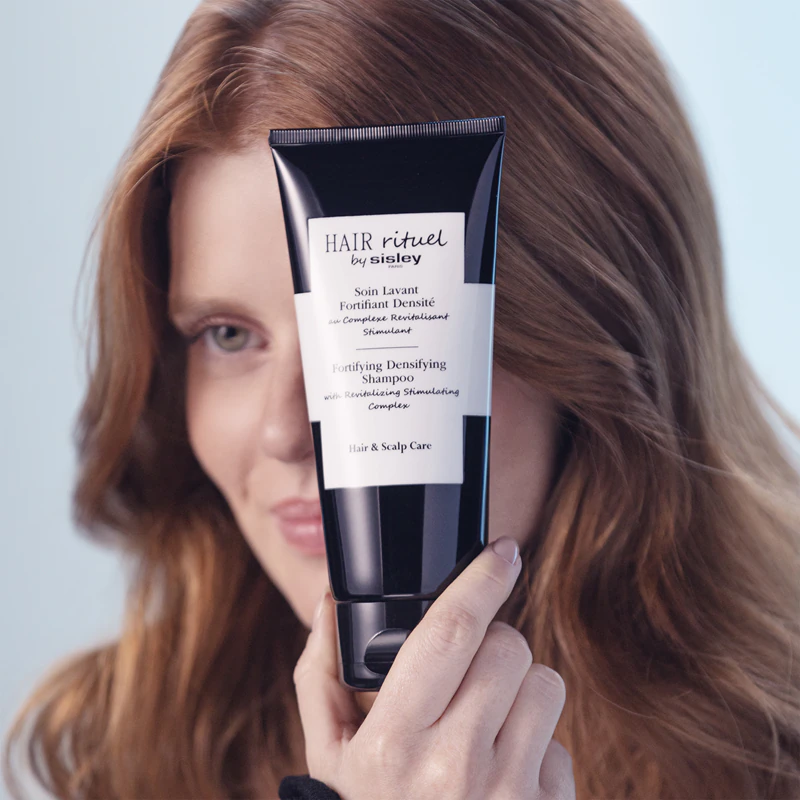 Ritual Capilar da Sisley - Shampoo Fortificante e Densificador