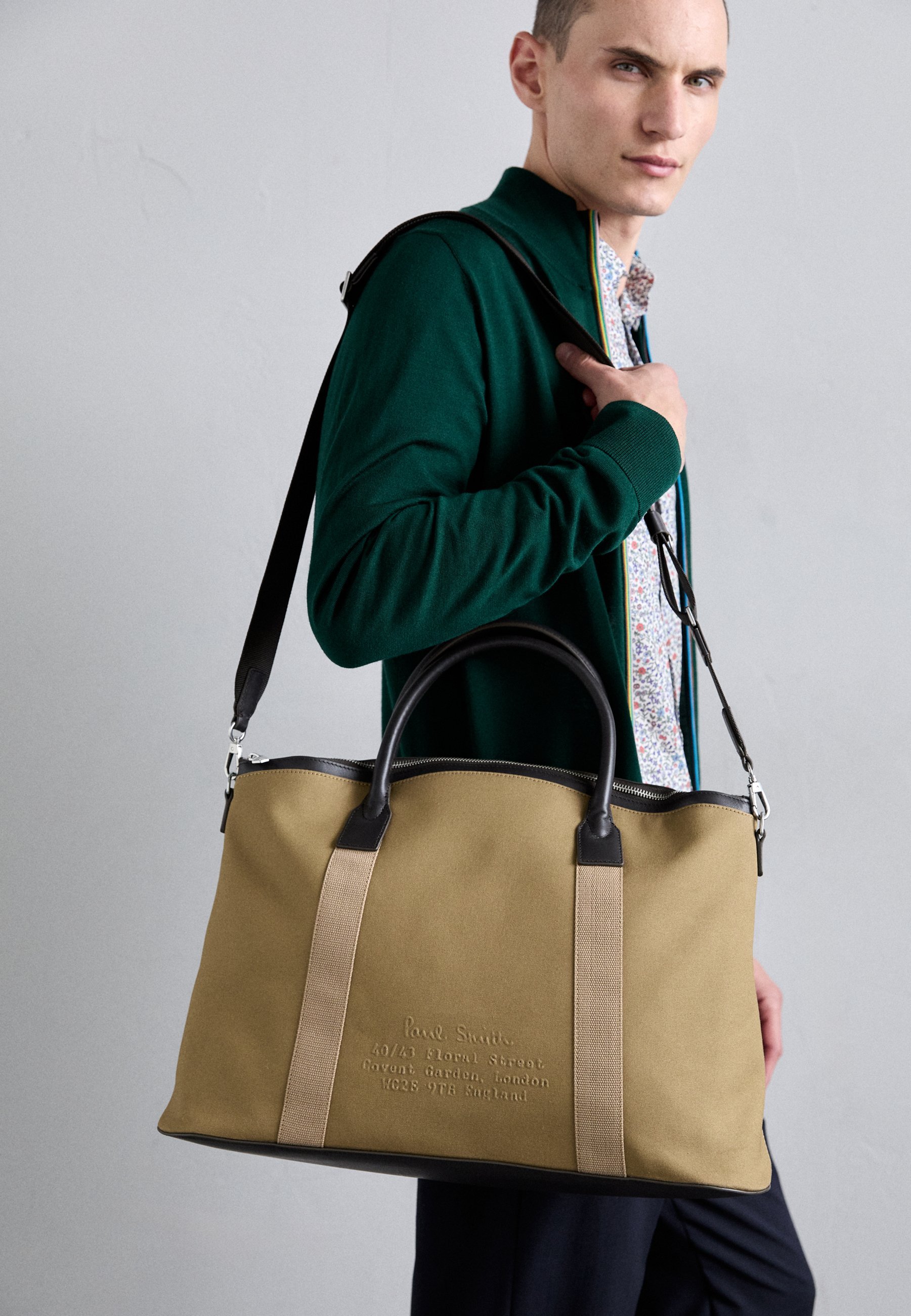 Paul Smith Reizen