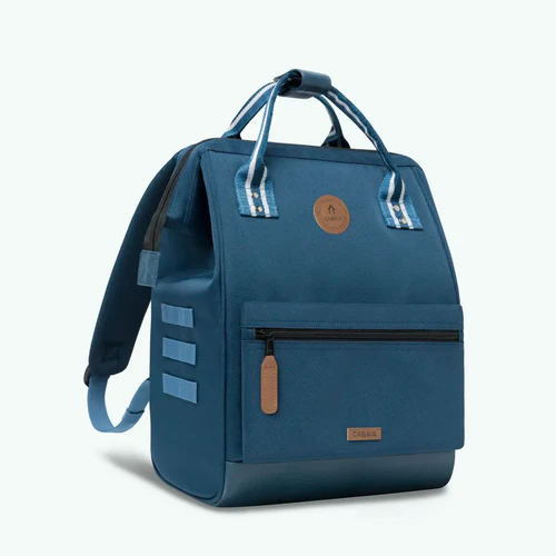 Cabaia Adventurer Medium Backpack Bratislava navy blue