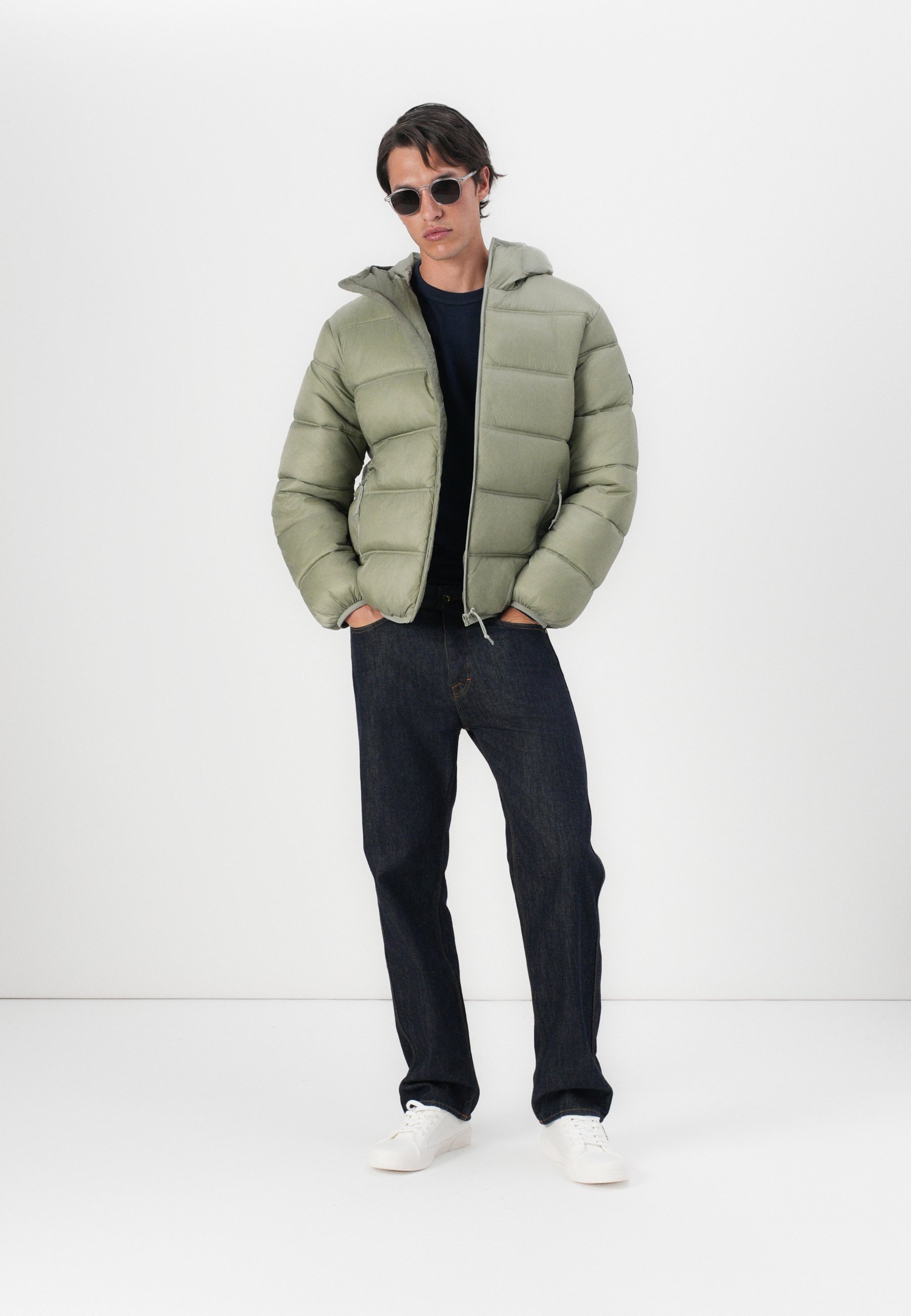 Tommy Jeans HOODED LOGO PUFFER - Žieminė striukė - tamsiai mėlyna