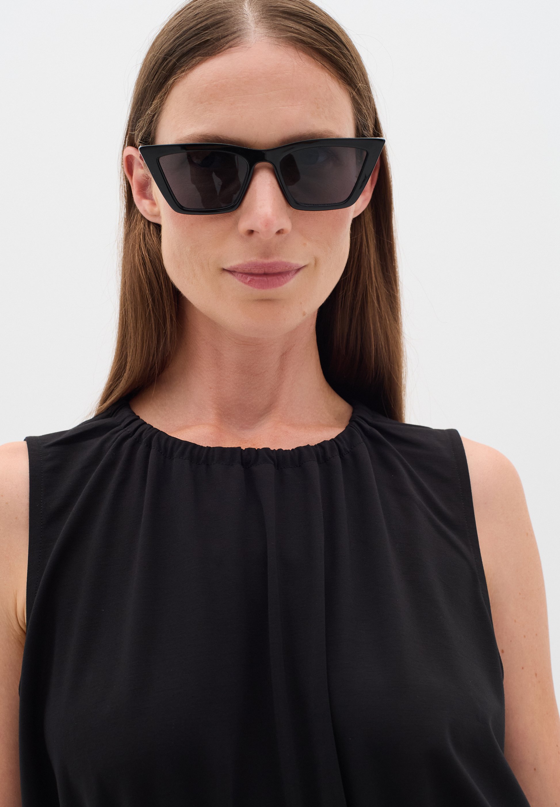 Lunettes de soleil InWear ROBBIE - noires
