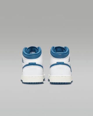 Air Jordan 1 Mid SE Older Kids' Shoes