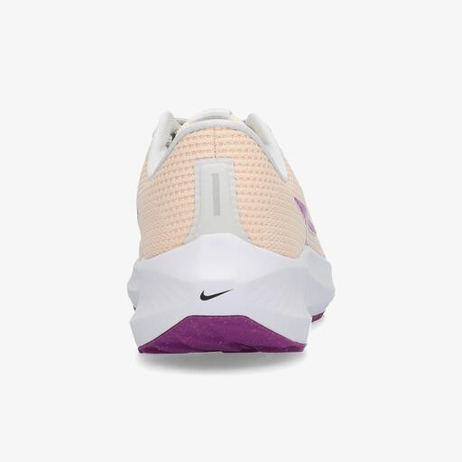  Nike Pegasus 40