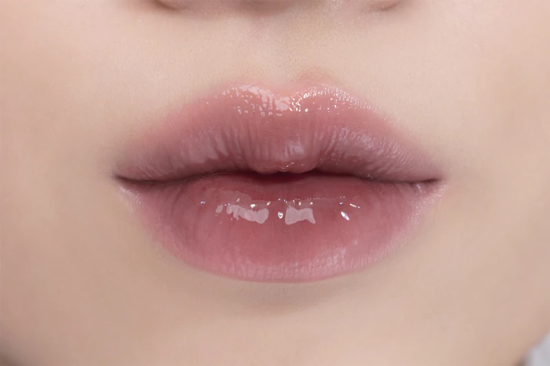 rom&nd Juicy Lasting visoko pigmentiran sijaj za ustnice
