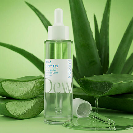 Nacomi Aloe Calm Key – mitrinošs divfāžu serums