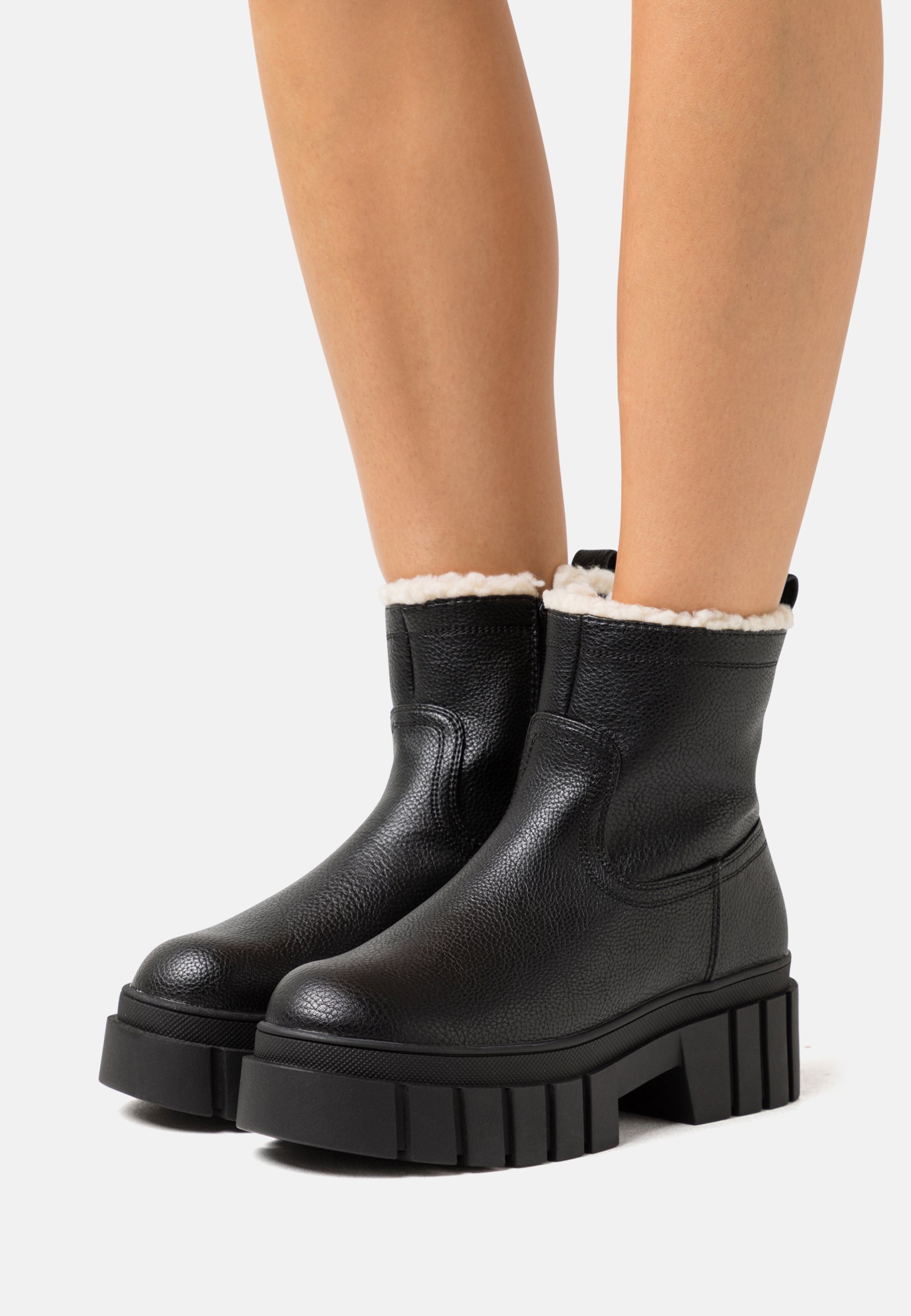 ONLY SHOES ONLBAIZA BOTTES À POMME ÉPAISSE - Bottes d'hiver - noires