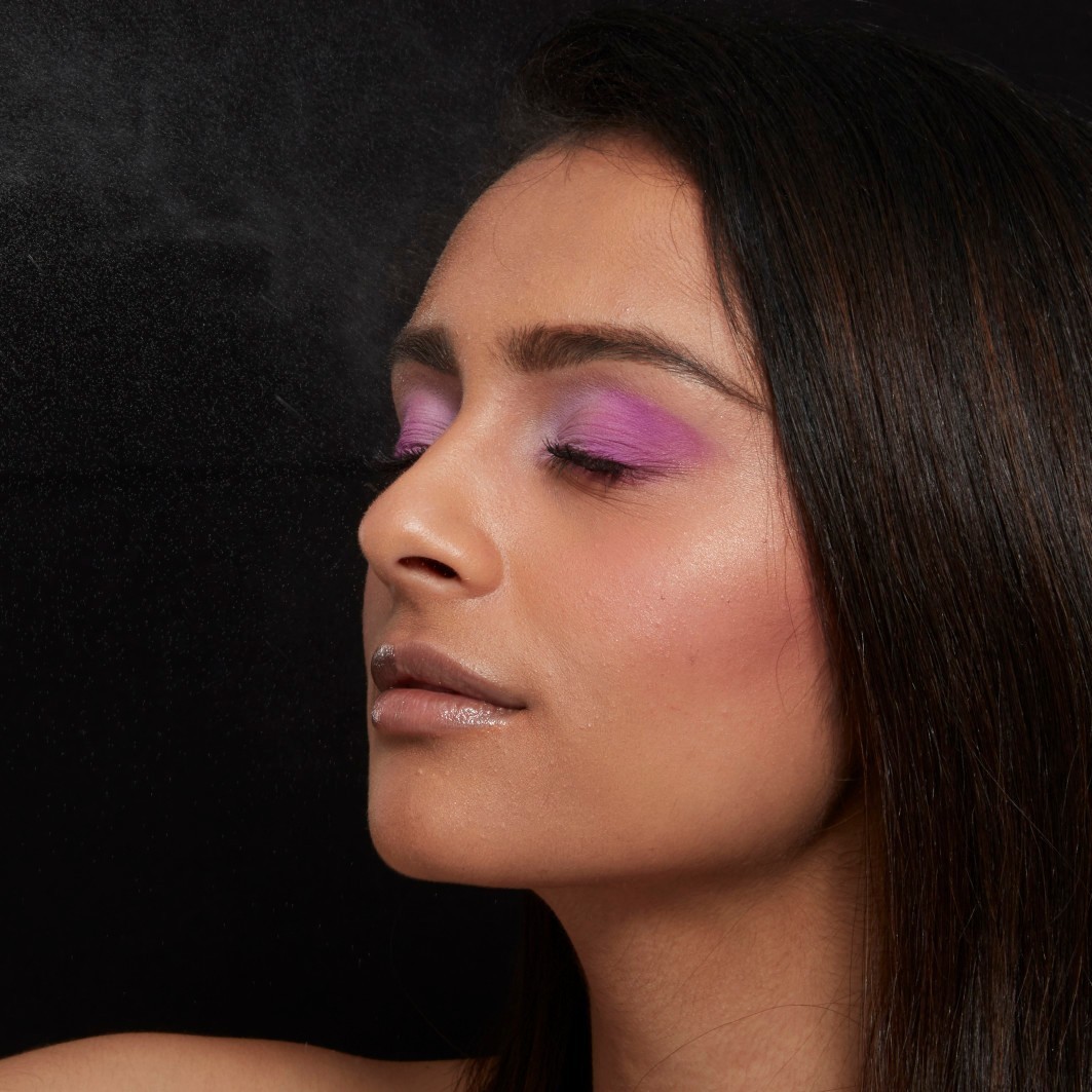 NYX Professional Makeup Fixing Spray Dewy Finish - 02 - DEWY