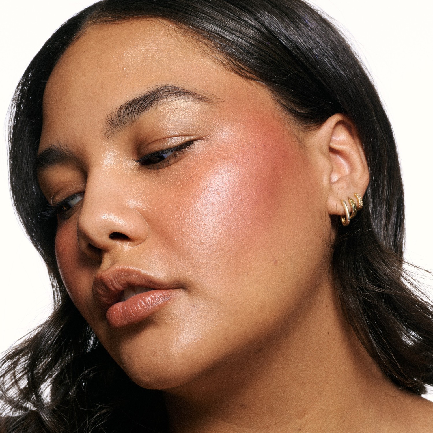 MAC Blush Strobe Strobe Beam tečno rumenilo - 4,3 ml
