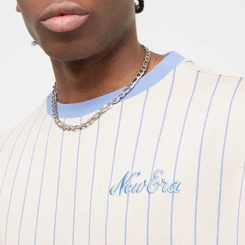 Übergroßes Nadelstreifen-T-Shirt