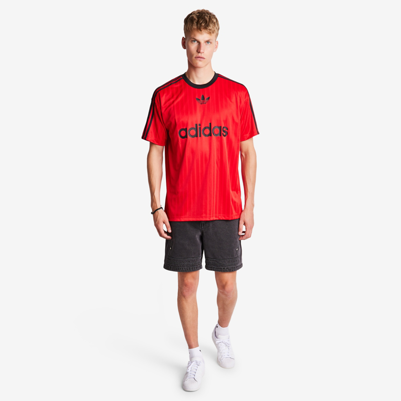 adidas-jalkapallo