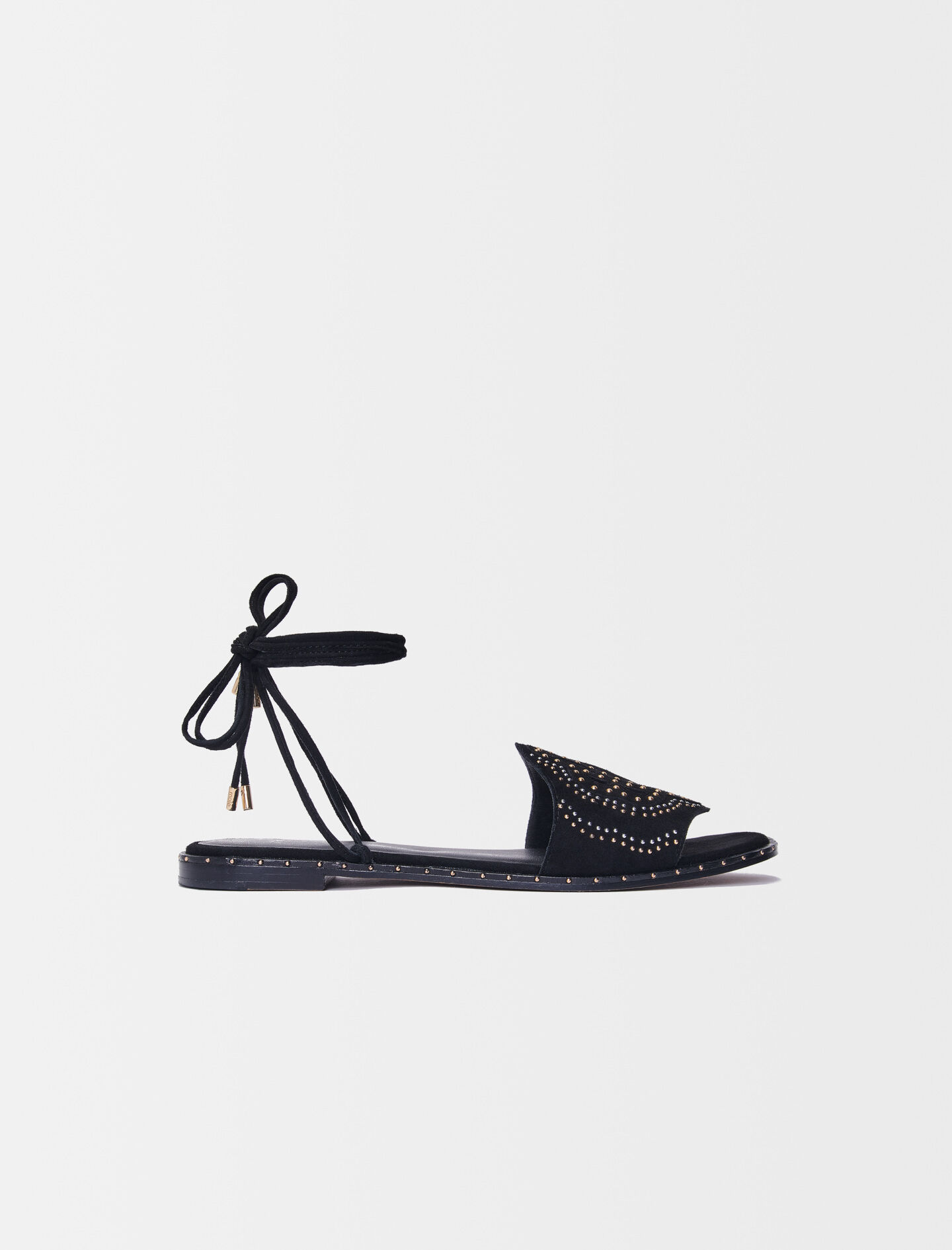 Platte sandalen met bandjes en studs - Zwart