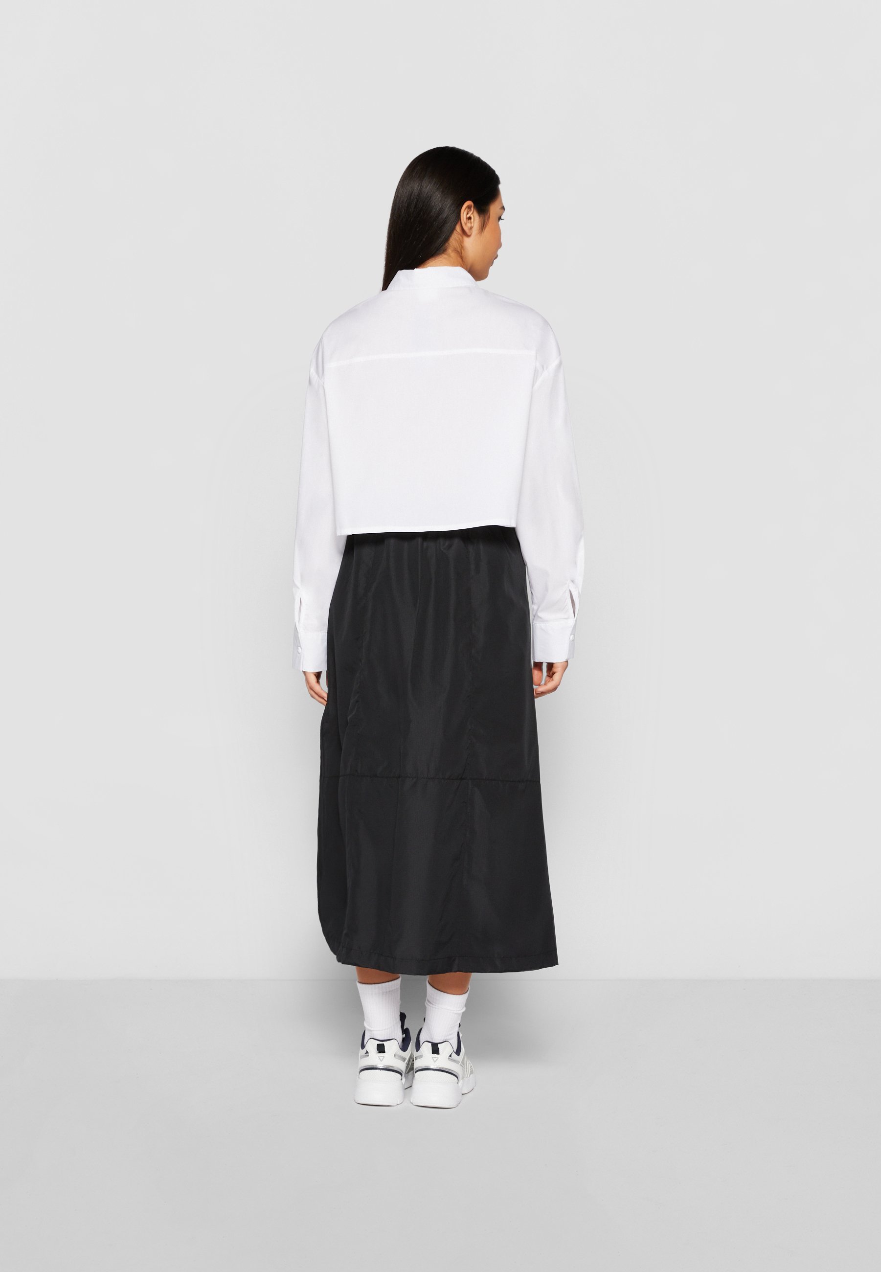 Urban Classics Cropped Bluse – Weiß