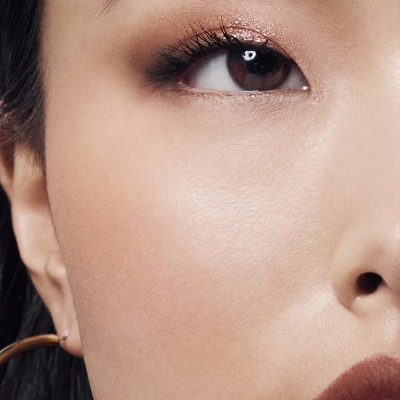 Tvarujúca lícenka Estée Lauder Pure Color Envy so štetcom