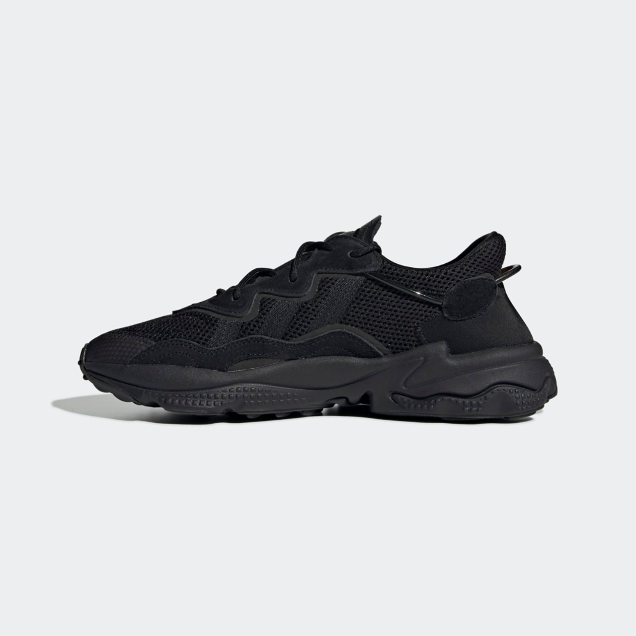 adidas Ozweego