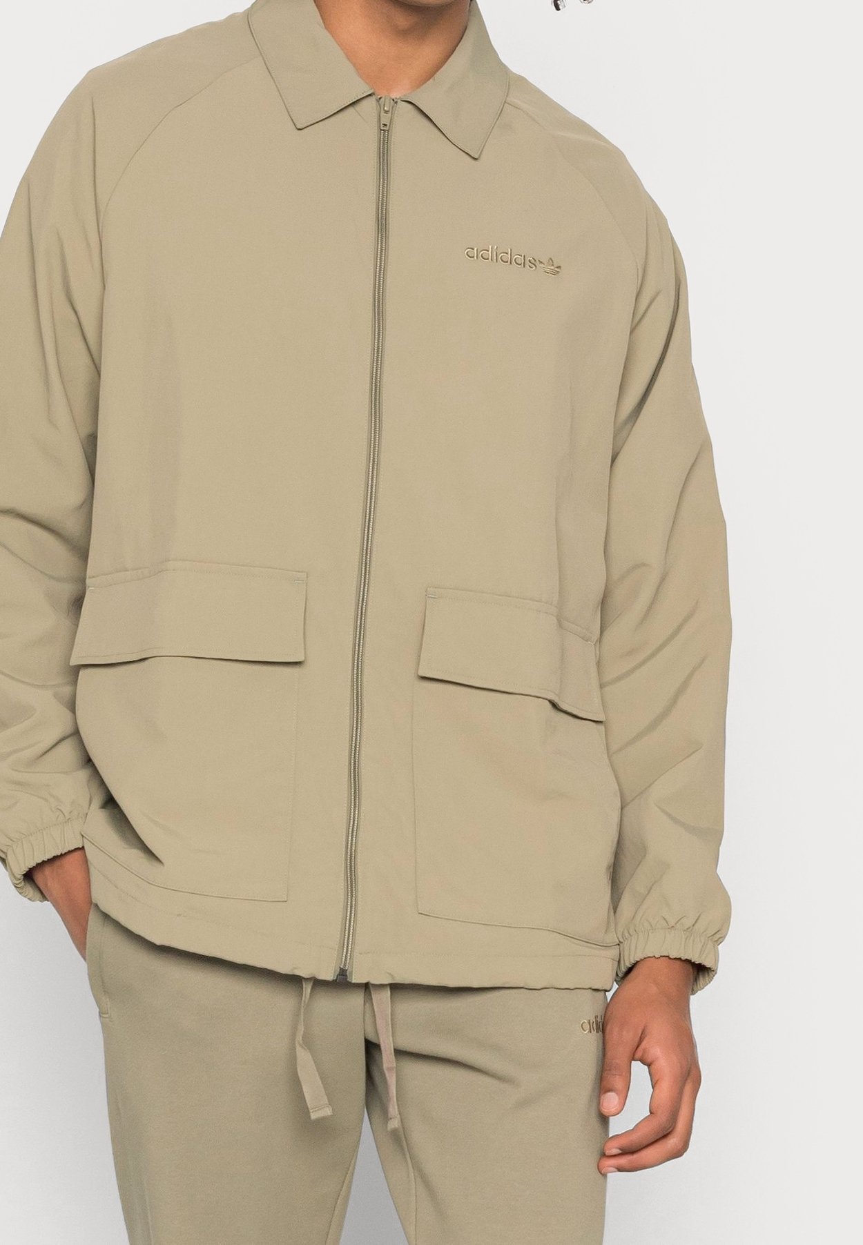 adidas Originals zomerjas - olijfgroen