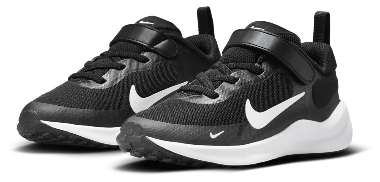 Nike Revolution 7