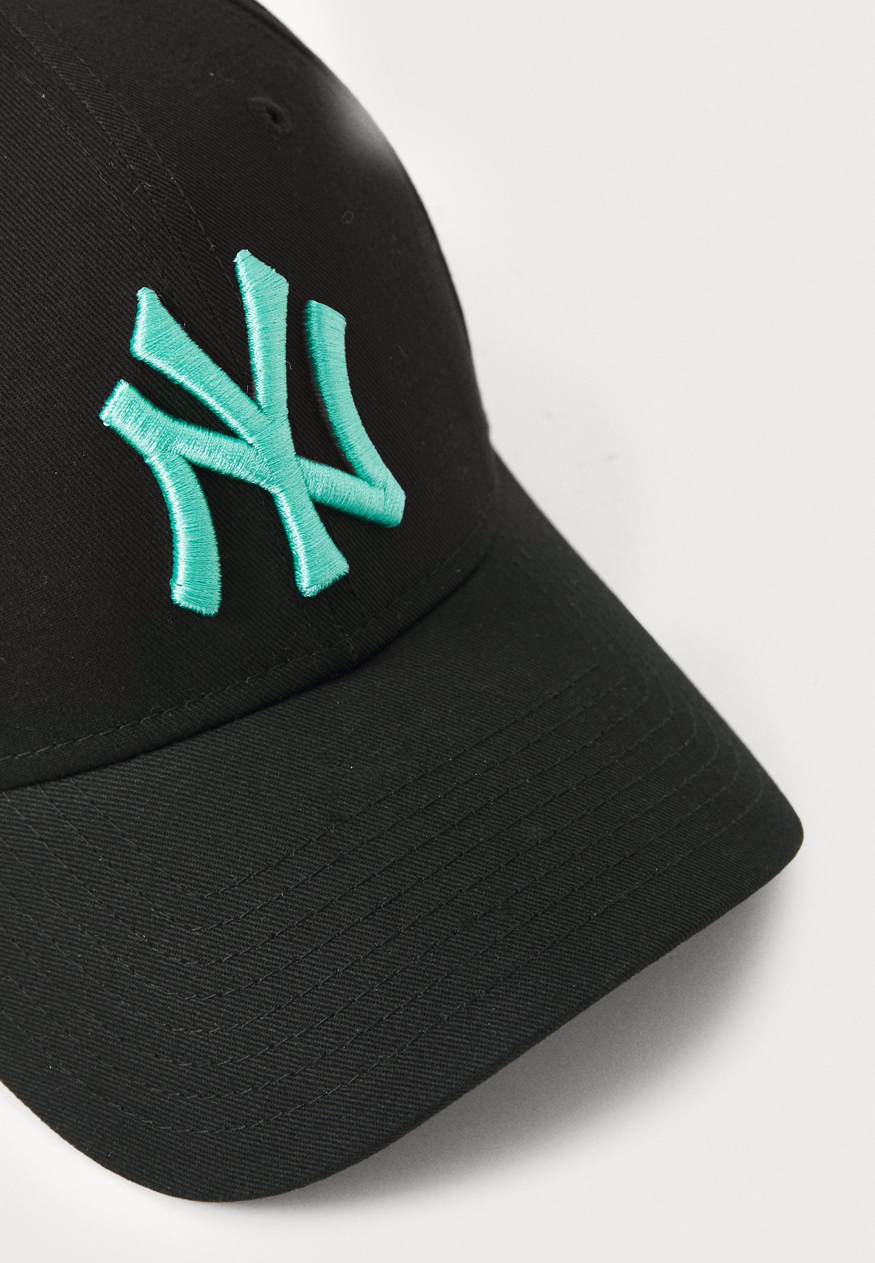 New Era -lippikset