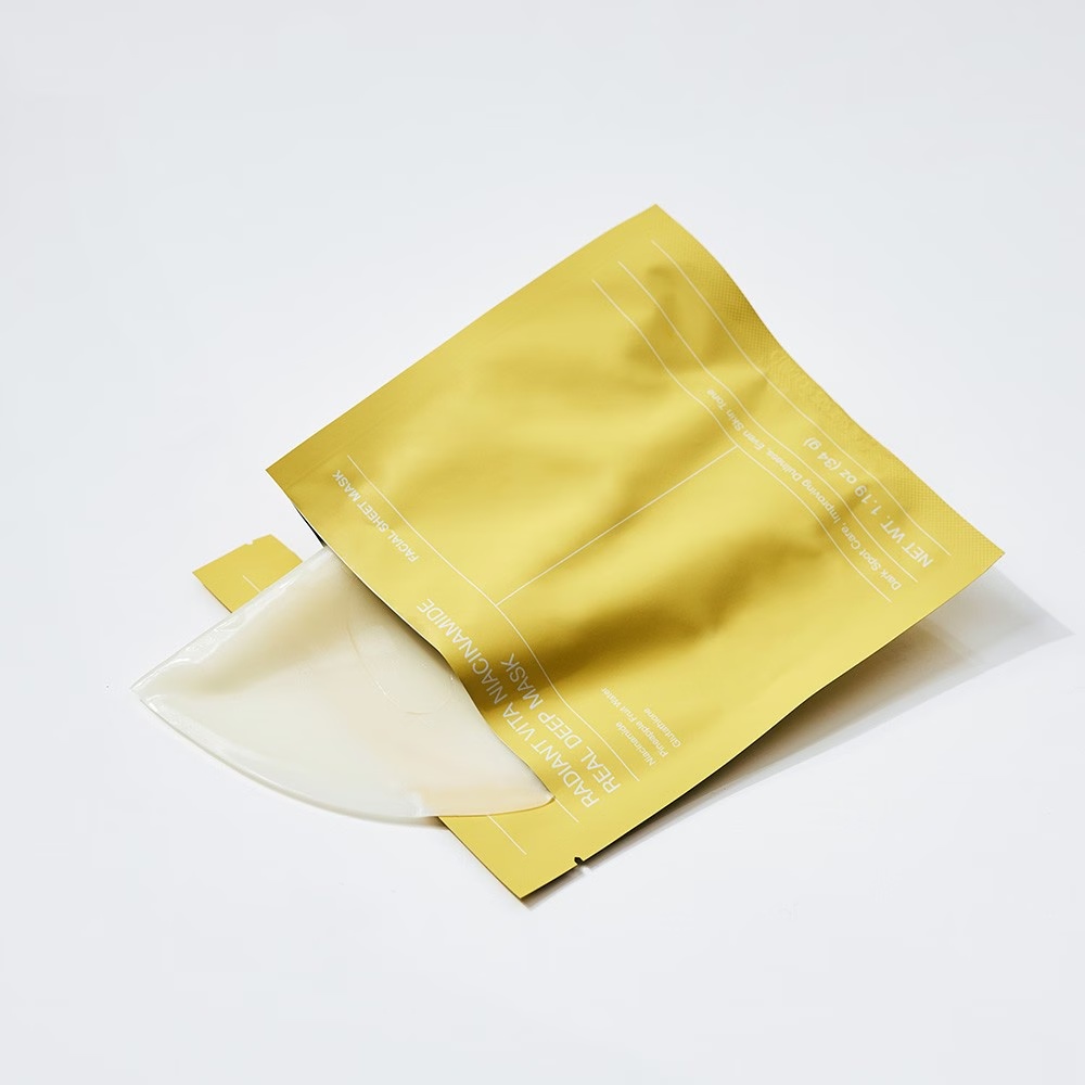 Atsvaidzinoša jūras brūnaļģu īsta dziļa maska