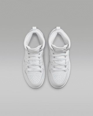 Jordan 1 Mid Younger Kids' Shoe
