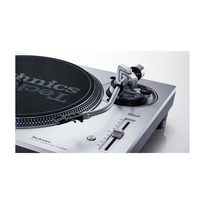 Toca-discos Technics SL-1200 MK7 - Prata - Ajuste de Pitch - 33/45 RPM