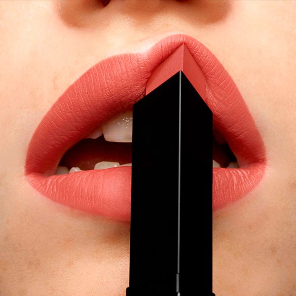 Rouge Pur Couture The Slim Velvet Radical