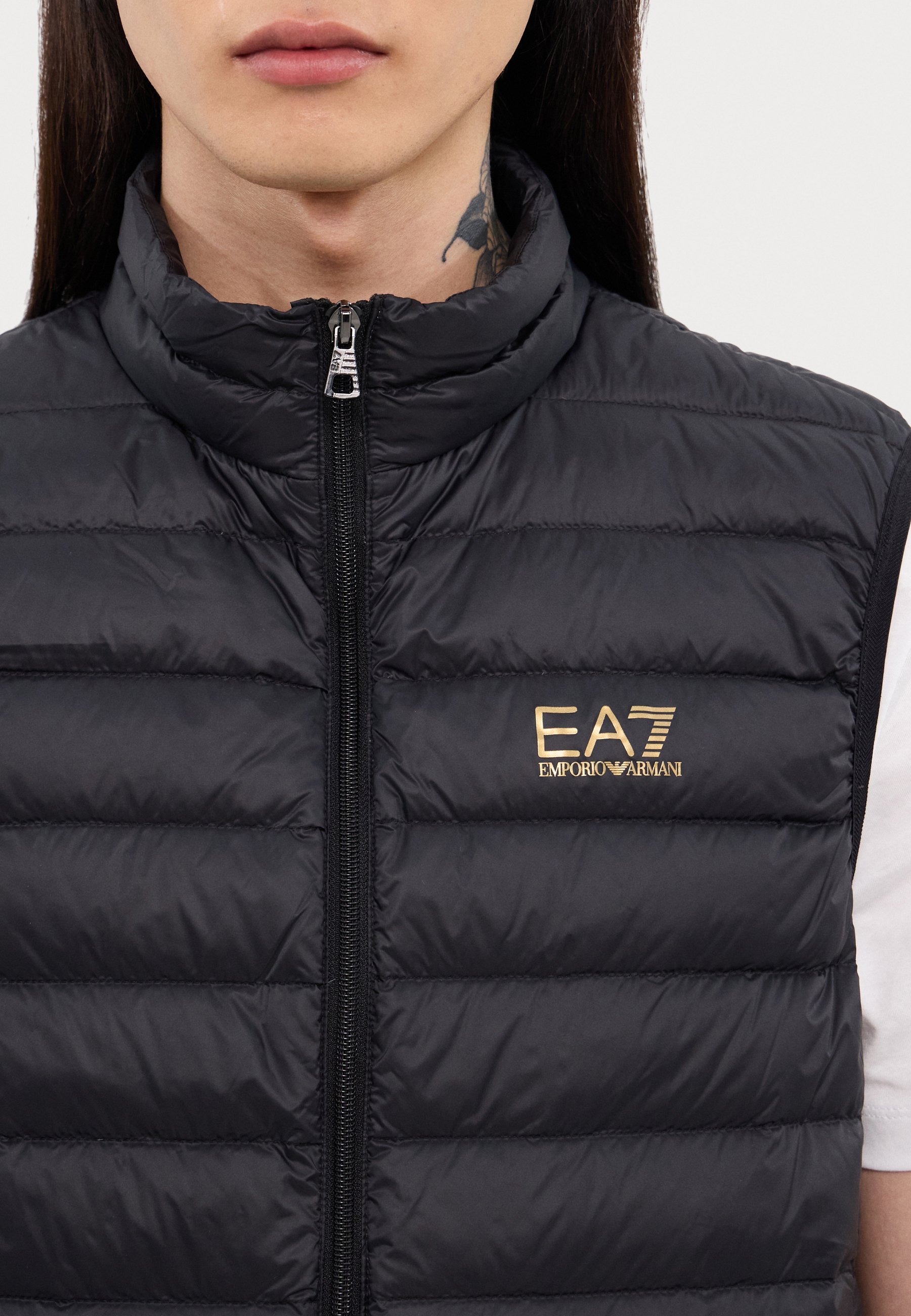 EA7 Emporio Armani TRAIN CORE LIGHT WESTE - Weste - schwarz