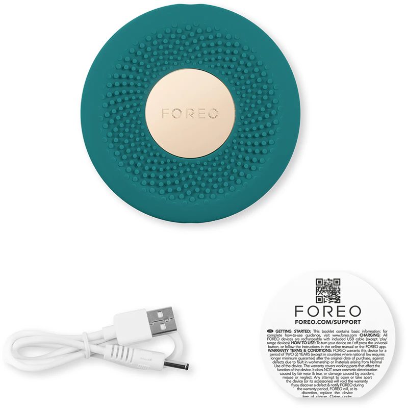 FOREO UFO™ 3 Go é um dispositivo sônico que acelera a ação da máscara.