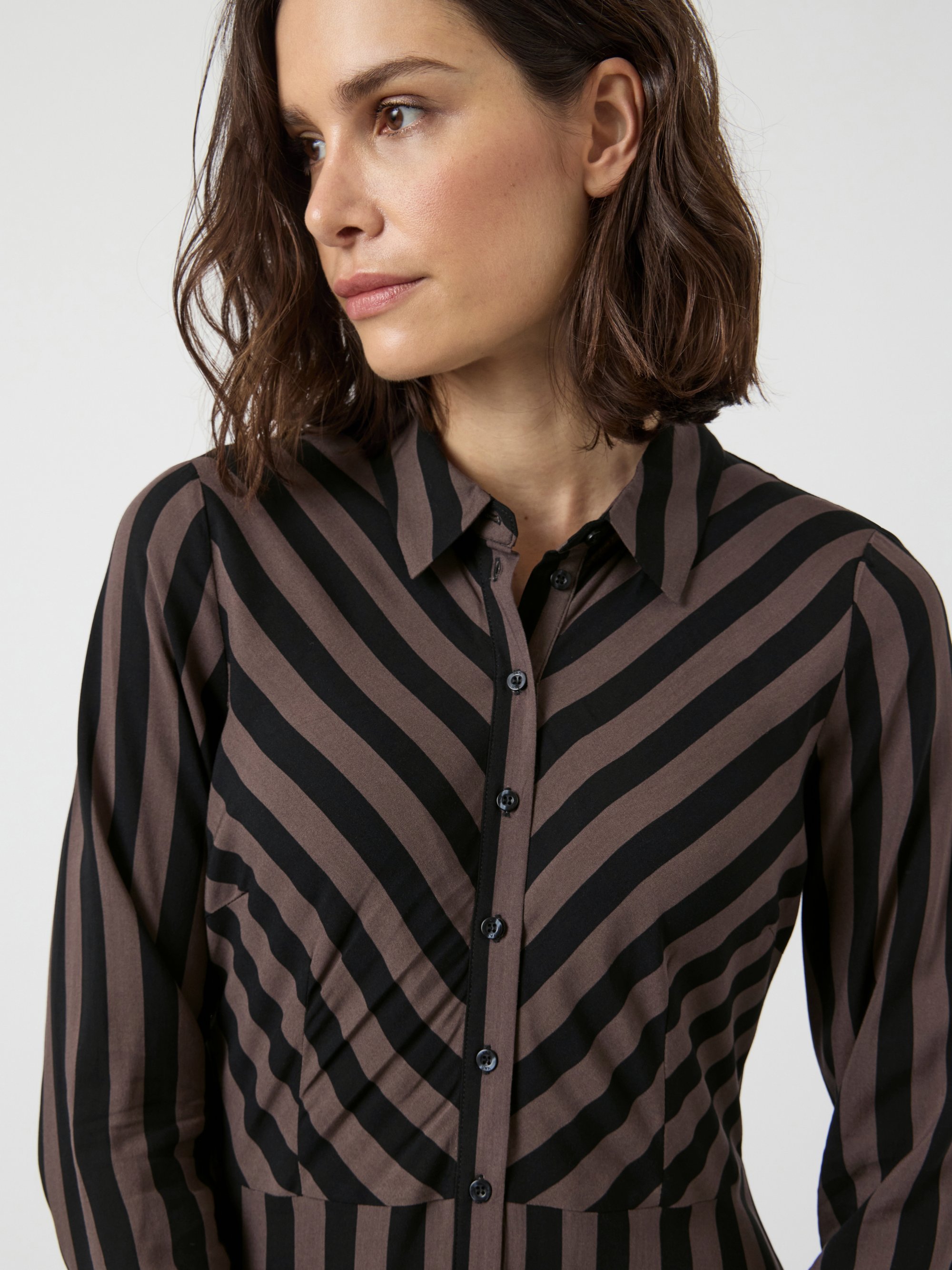YAS YASSAVANNA - Robe-chemise - marron chocolat/noir