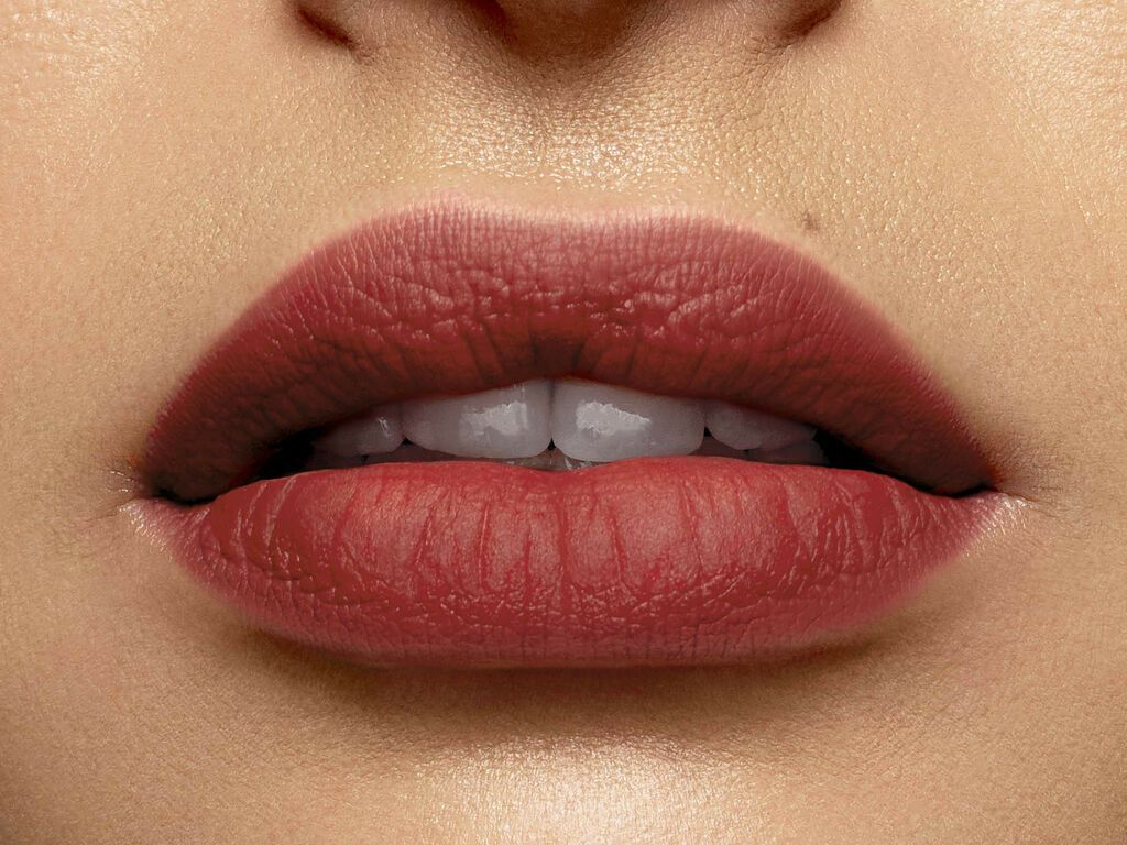 Lancôme L'Absolu Rouge Intimatte Barra de Labios Mate Sedosa Luksuzni balzam za usne