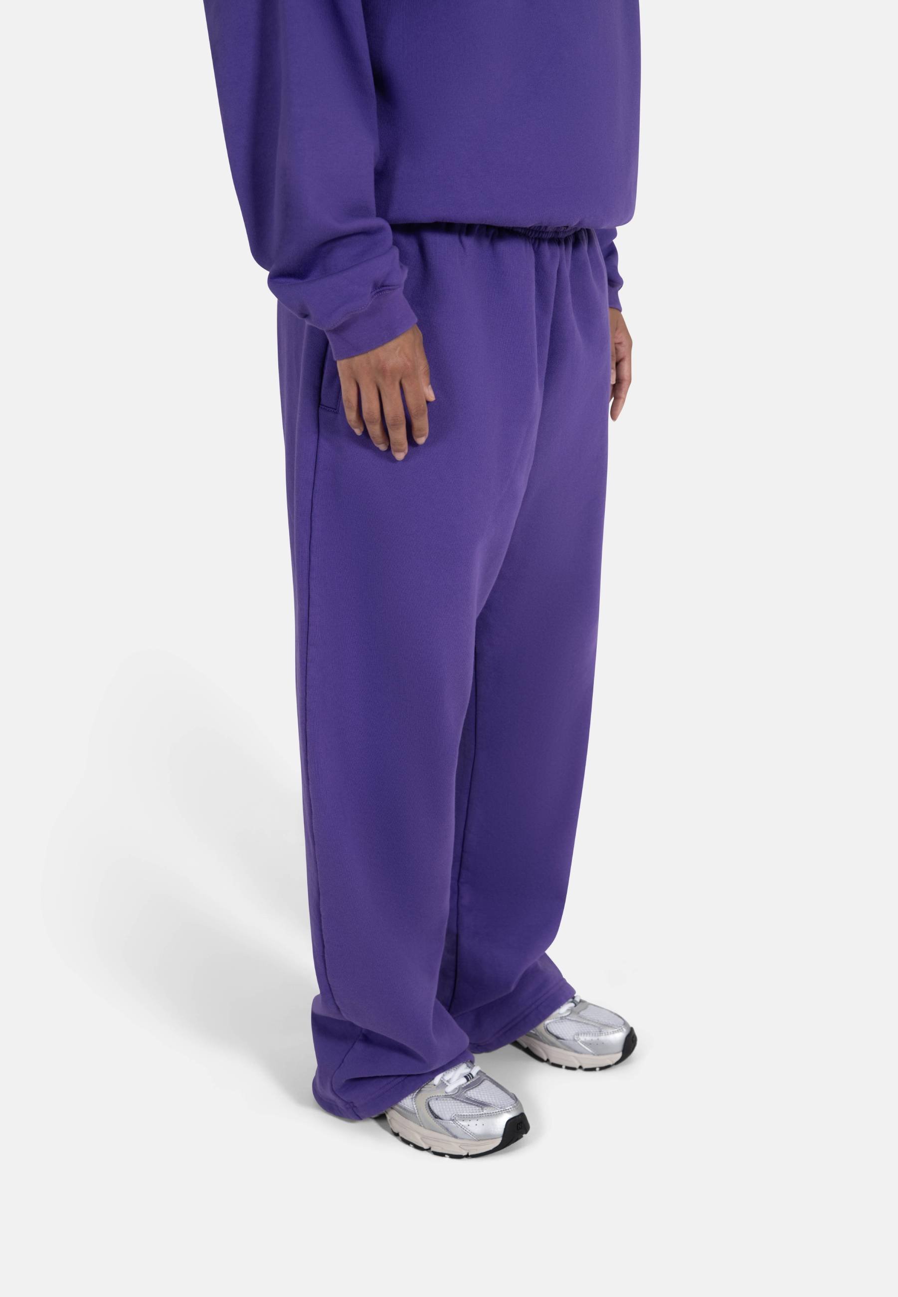 De joggingbroek van The Tracksuit Club