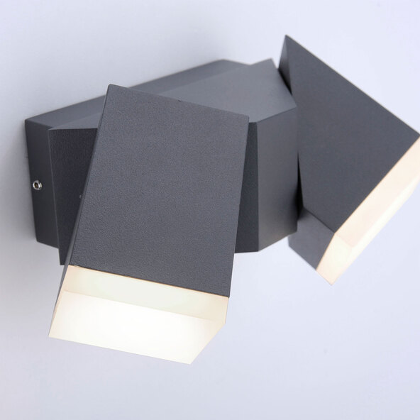 Ryan LED outdoor wall light