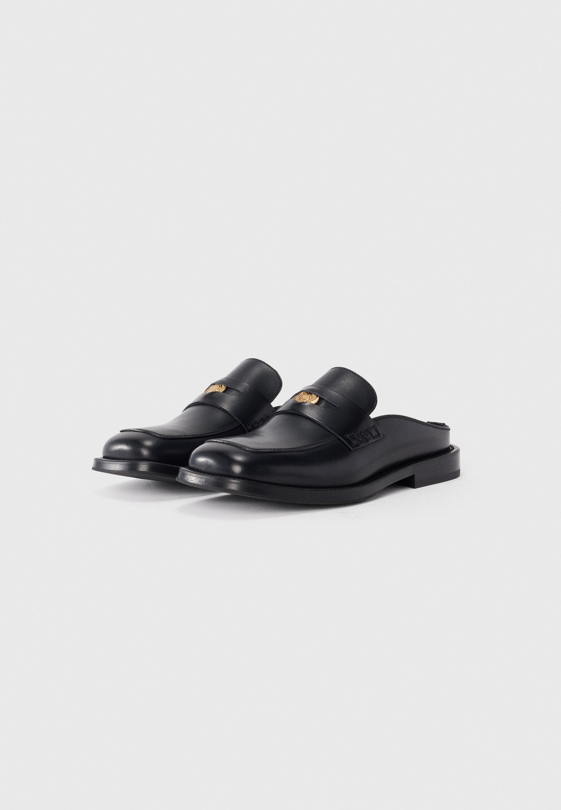MOSCHINO Nazouváky - černé