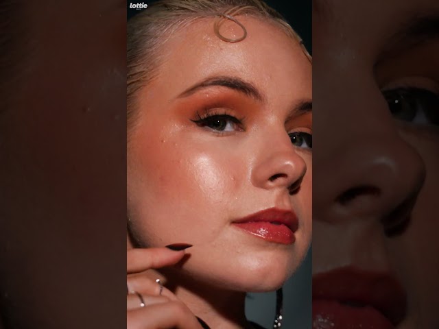 Lottie London x The Vampire Diaries Cheeky Kiss - Spell