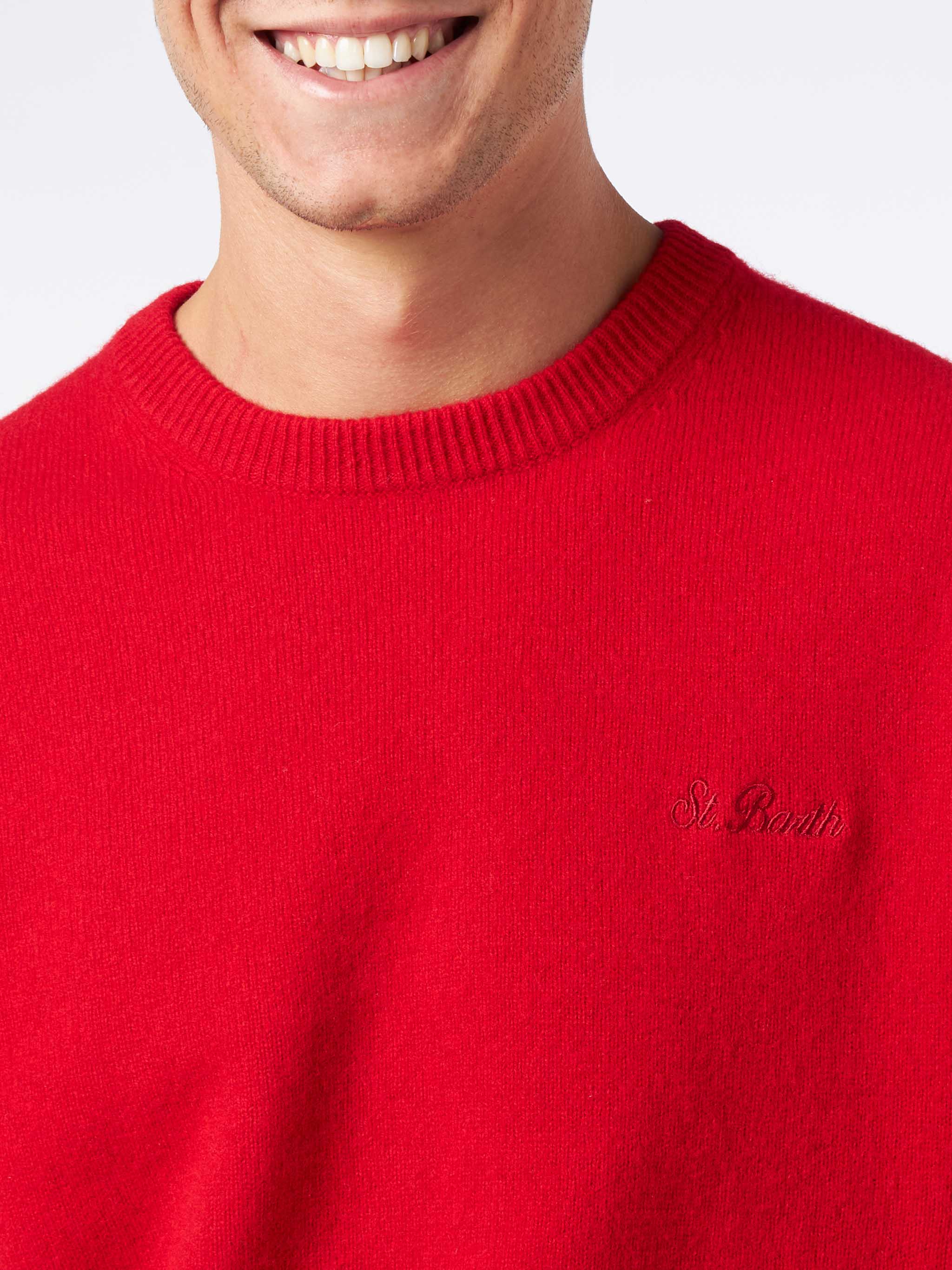 Pull rouge à col rond pour homme avec broderie Saint-Barth