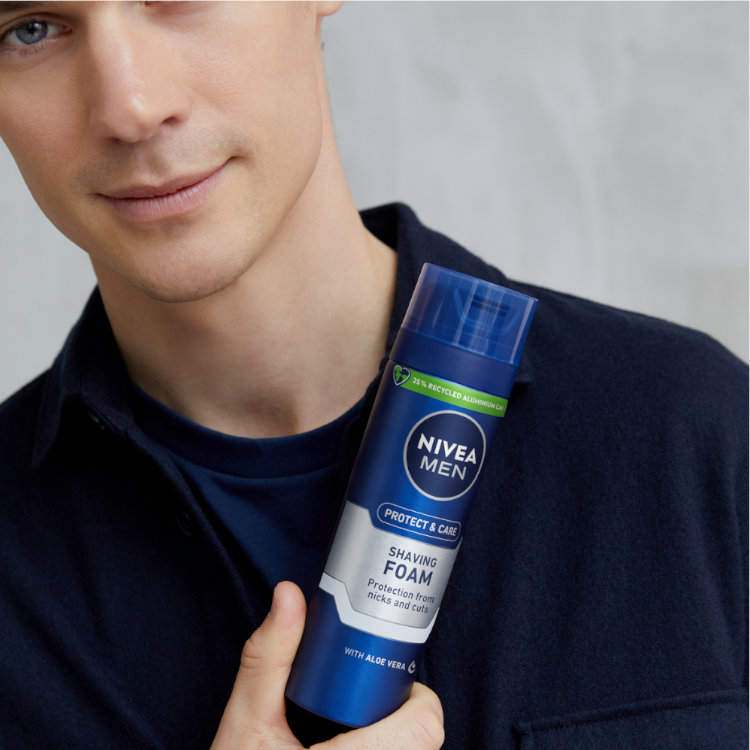 Nivea Men hidratantna pjena za brijanje za muškarce 200ml Protect Care Men